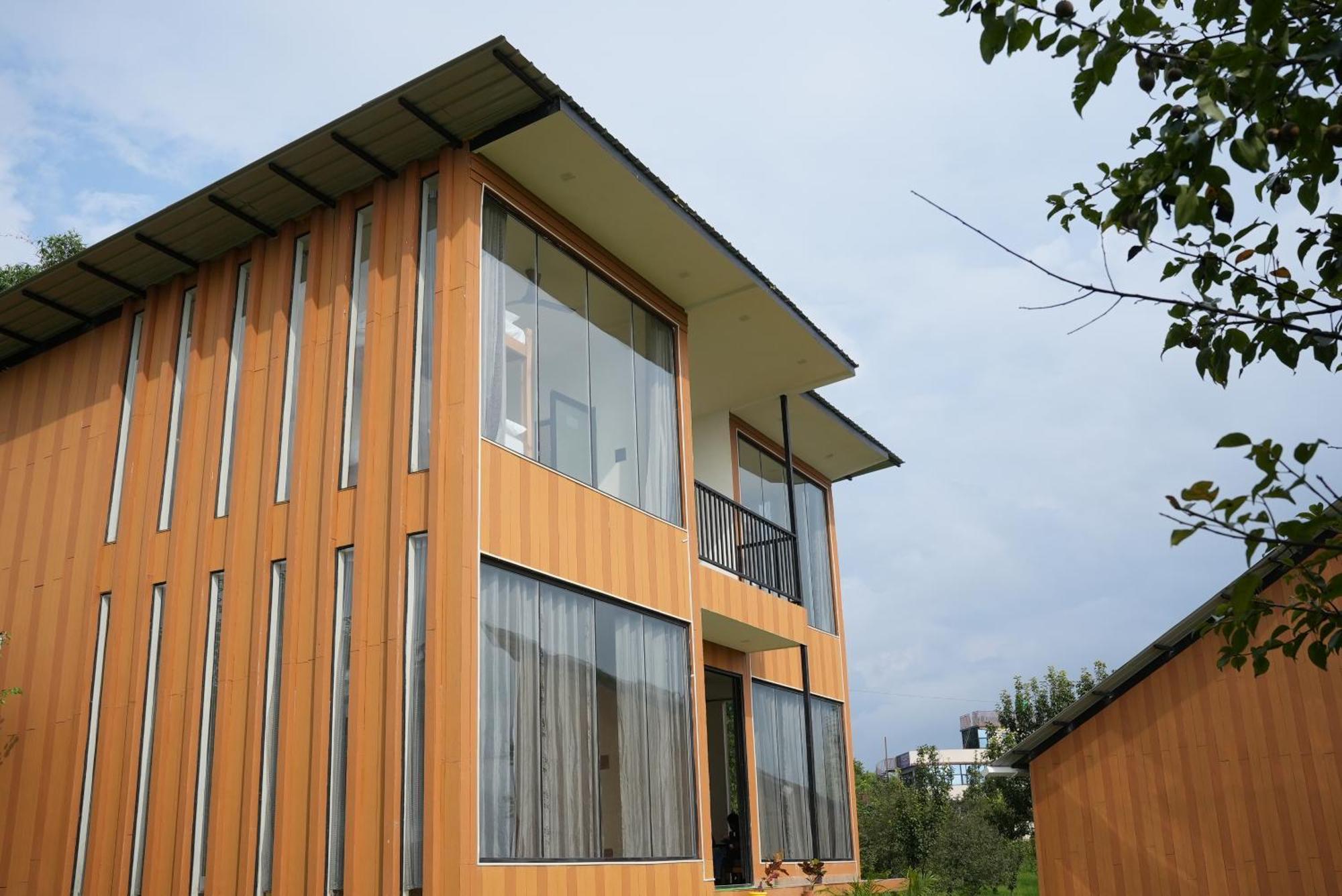 The Solace Bir Exterior photo